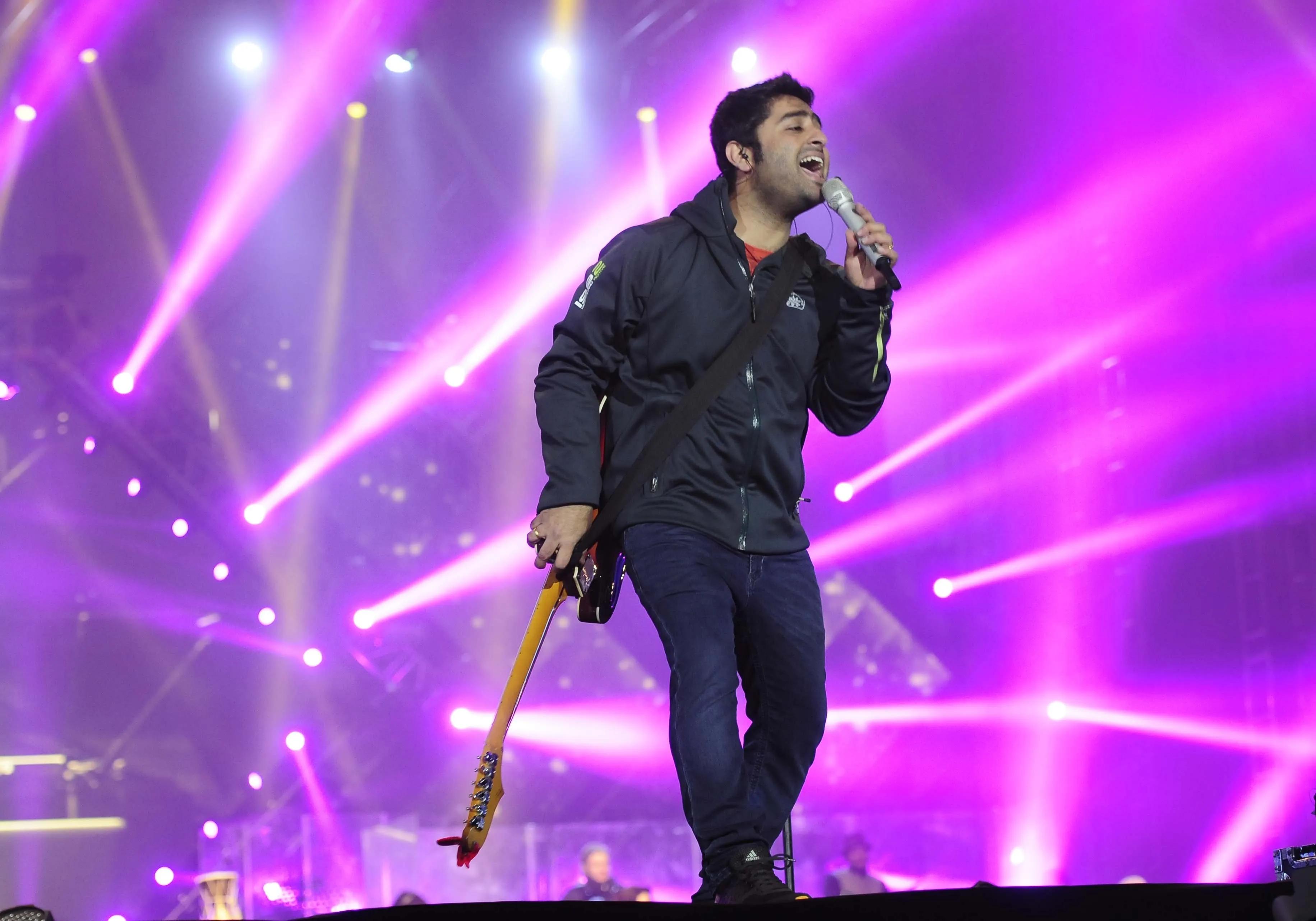 Arijit Singh on stage