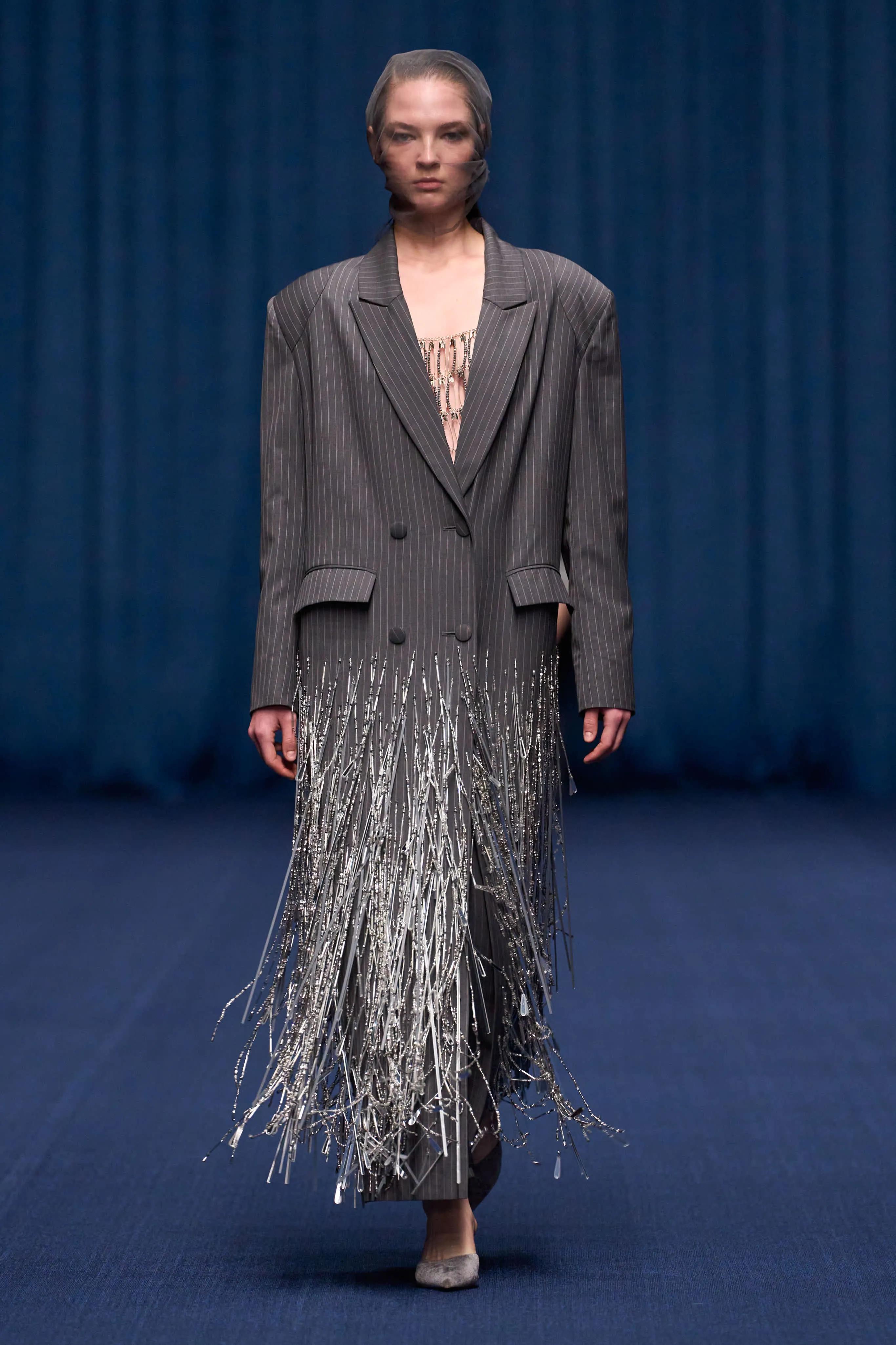 The opening look from Kresha Bajaj's 'Tempered'.