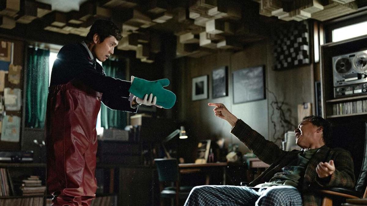 A still from 'No Other Choice'