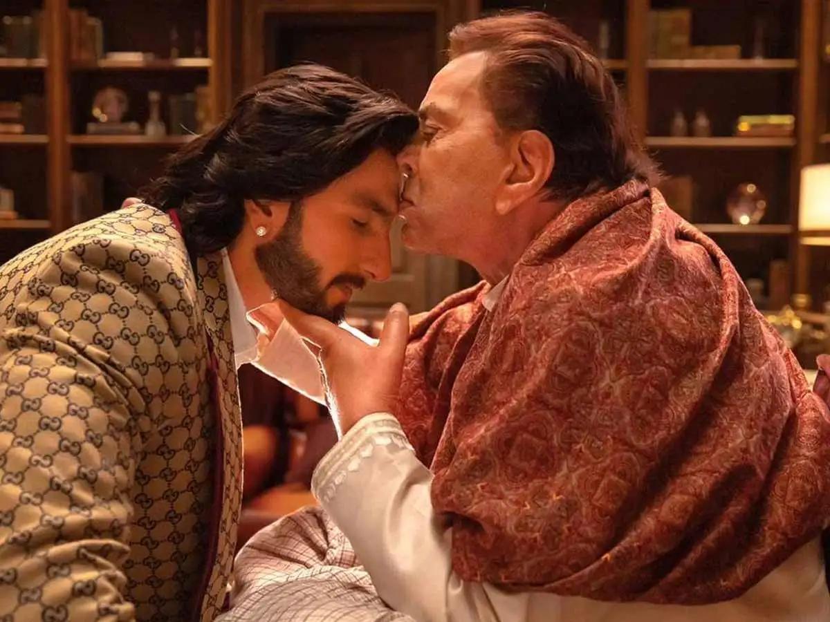 Dharmendra and Ranveer Singh in 'Rocky Aur Rani Kii Prem Kahaani' (2023)