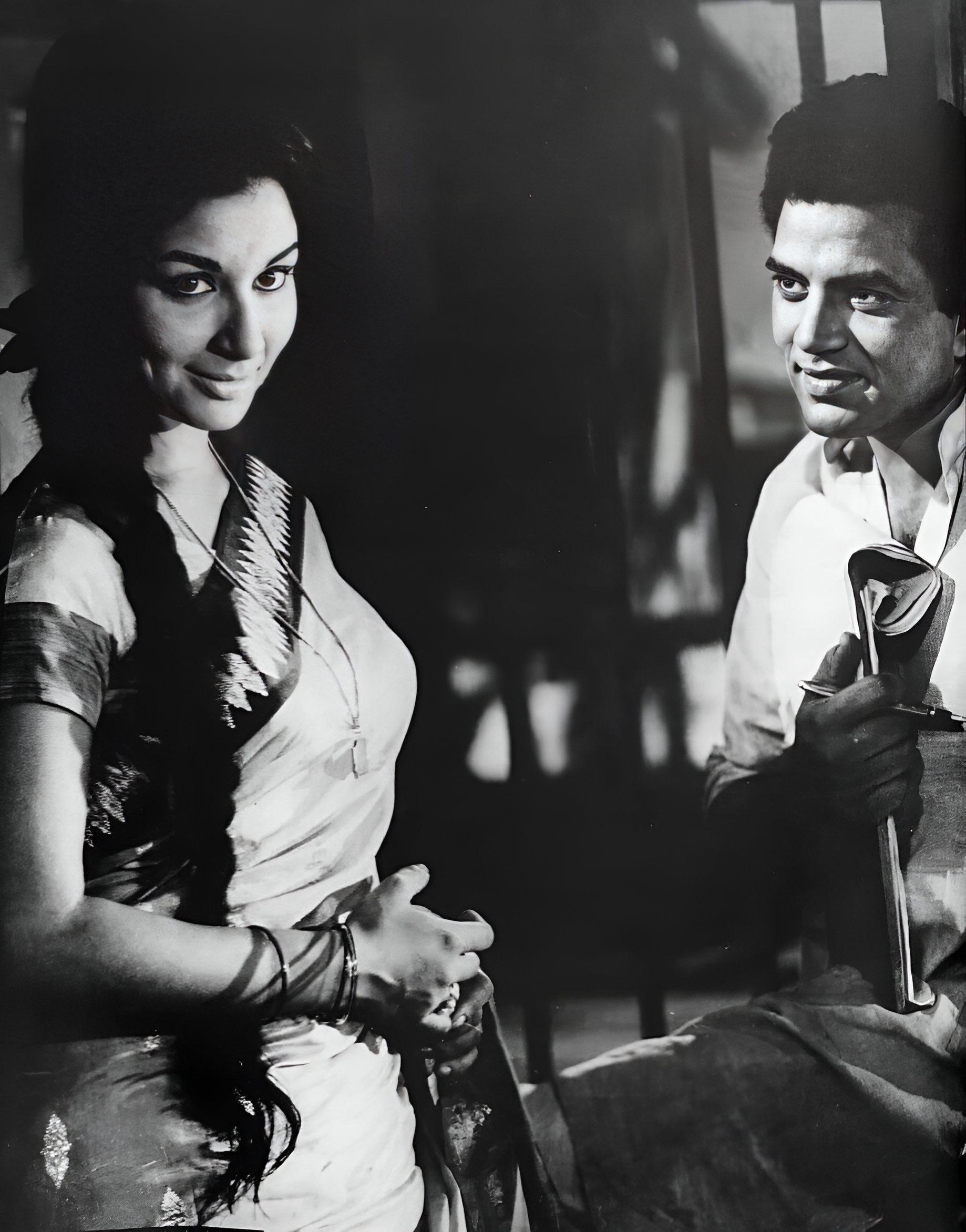 Dharmendra and Sharmila Tagore in 'Anupama'