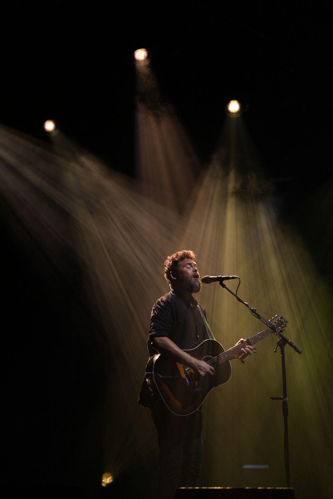 Passenger at his debut concert in Mumbai.