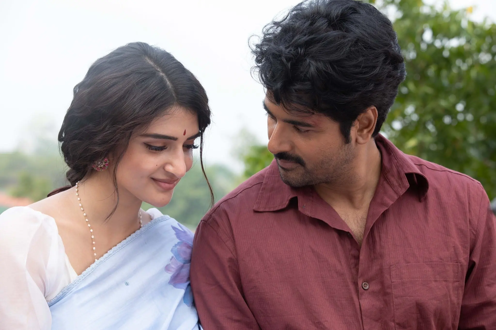 Sreeleela and Sivakarthikeyan in 'Parasakthi'