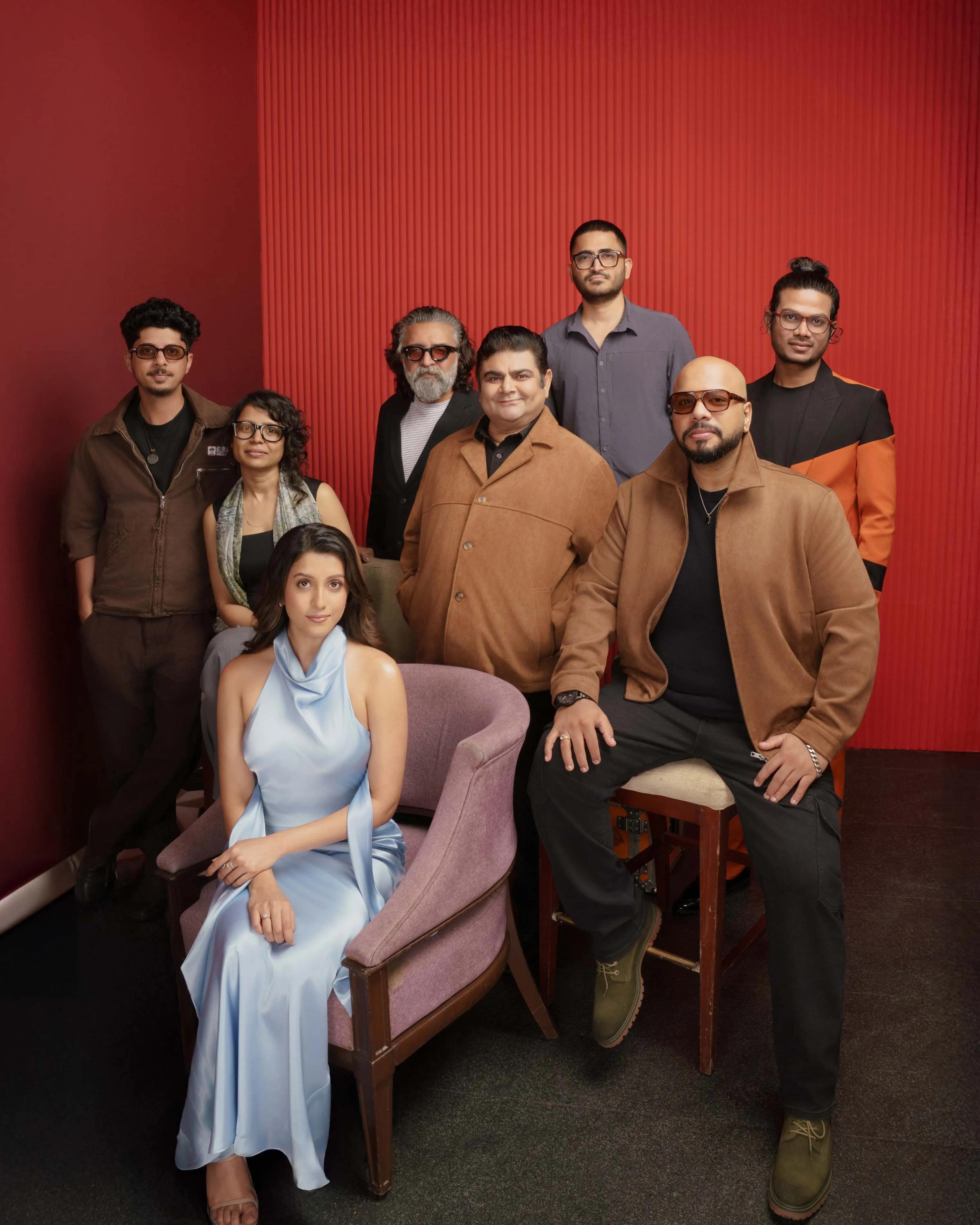 Team 'Black White & Gray - Love Kills' at The Honours event